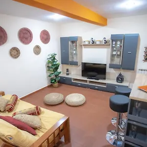 Homehouse Serpenti - Colosseum - Rione Monti Rome