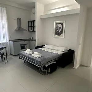 Art Atelier Rome