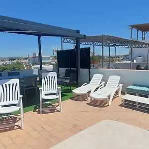 casa-totalmente-nueva-a-50-metros-de-la-playa.es-andalucia.com/